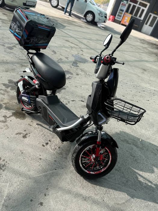 Продается скутор в отличном состояни