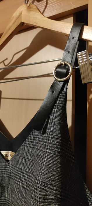 Продам новый сарафан с кофтой