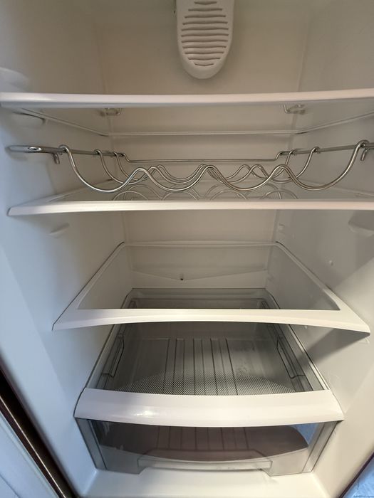 Frigider / combina frigorifica FRANKE Retro, rosu burgundy