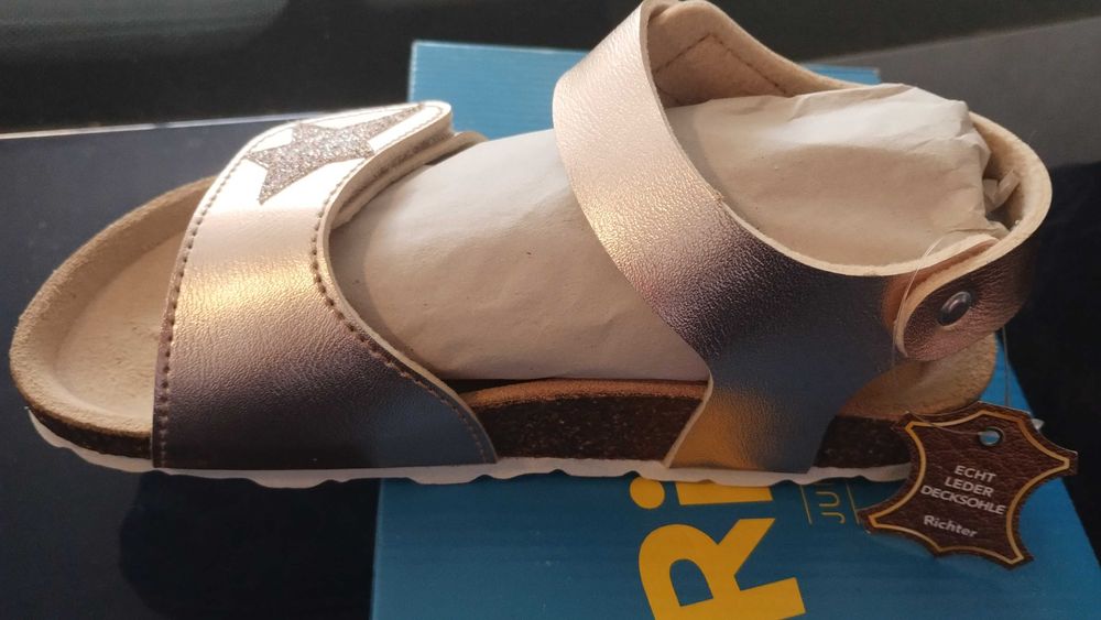 Сандали момиче 31 номер - розово злато, естествена кожа, нови