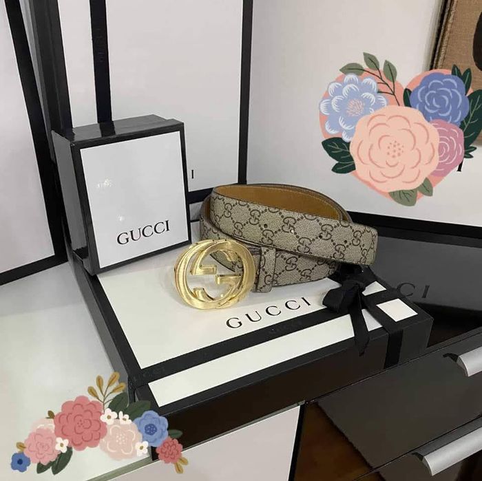 Curea piele Gucci, super model, cutie,saculet, etichetă
