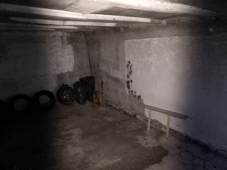 Гараж  под  наем в град Карлово