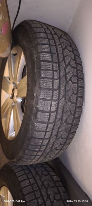 Резина зимняя с Дисками Kumho 235/60 R18