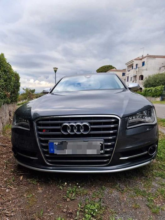 Audi  S8 4.0TFSI На Части
