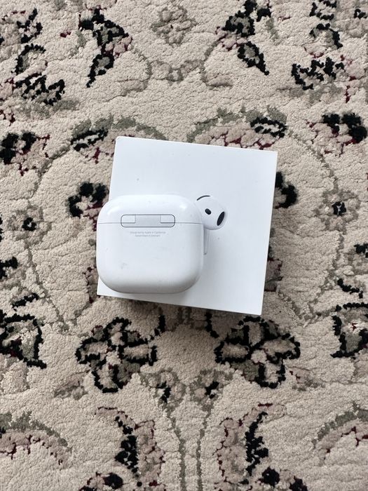 Кейс airpods 4 original