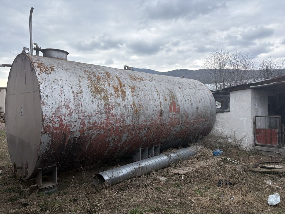 Цистерна от био гориво