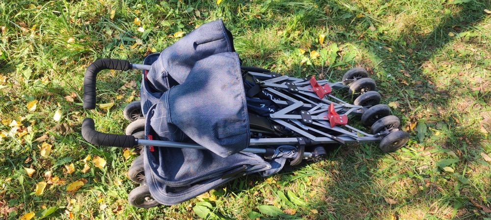 Бебешка количка maclaren twin triumph