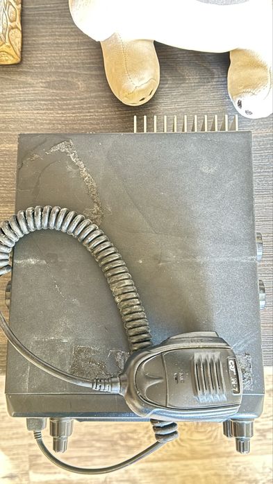 Радиостанция CRT 33   7900