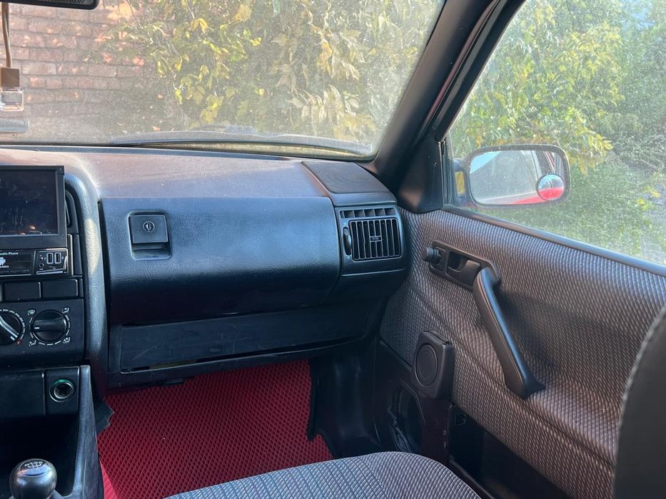 Запчасти на пассат Б3 универсал