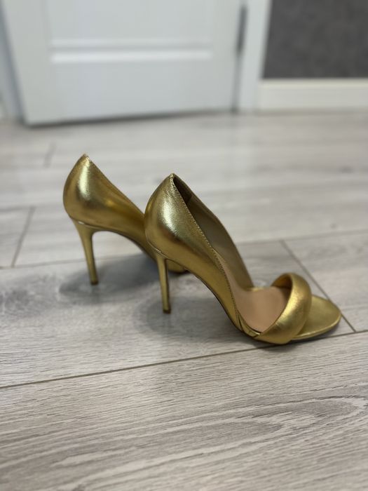 Туфли Gianvito Rossi Италия