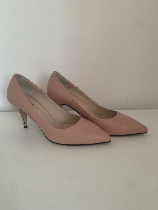 Женские туфли BAVER натуральная кожа 39 р.