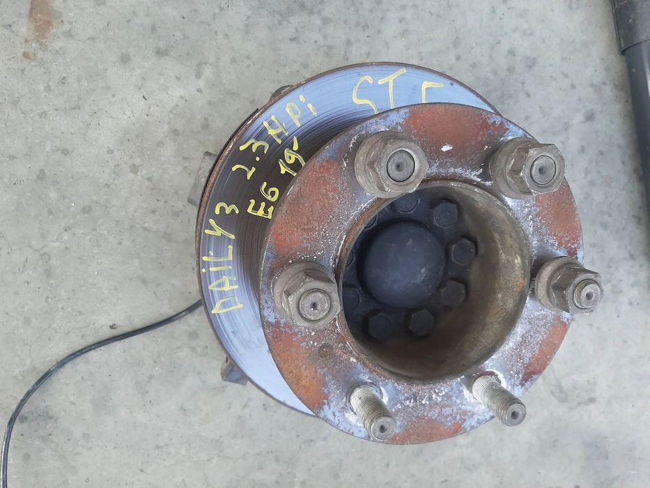 fuzeta stanga  fata 2.3 hpi iveco daily 3 furgon 35-140  2019