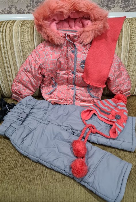 Продам детский комбинезон