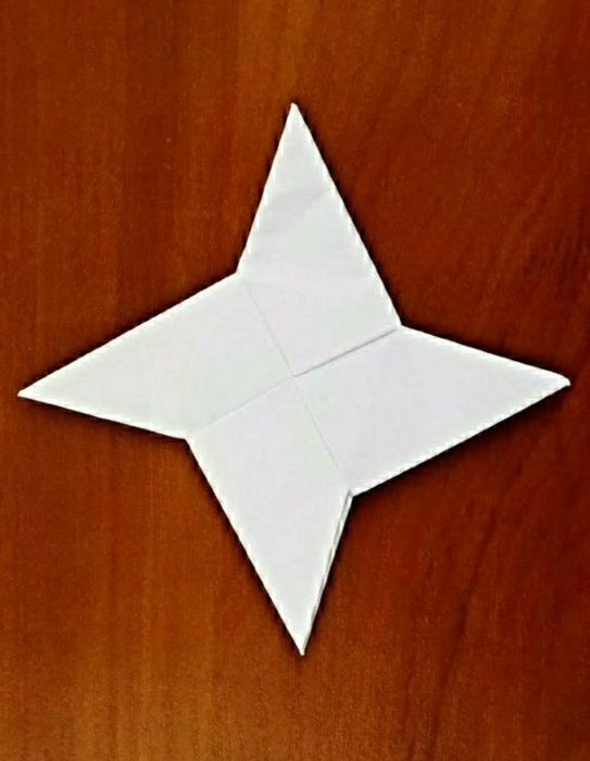 Shuriken Origami Din Hârtie