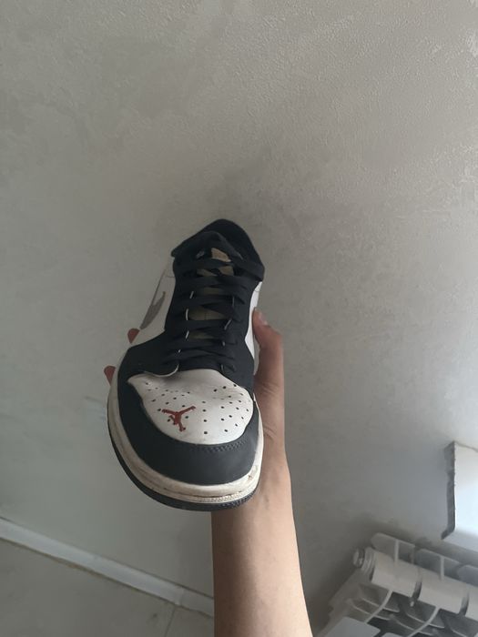 Кросовки Nike джорданы