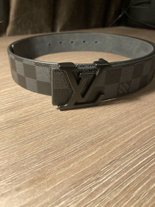 Curea Louis Vuitton LV neagra