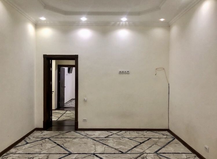 КУЙЛИК массив 1 МЕТРО матонат срочно сдаётся 2 комнатная квартира семя