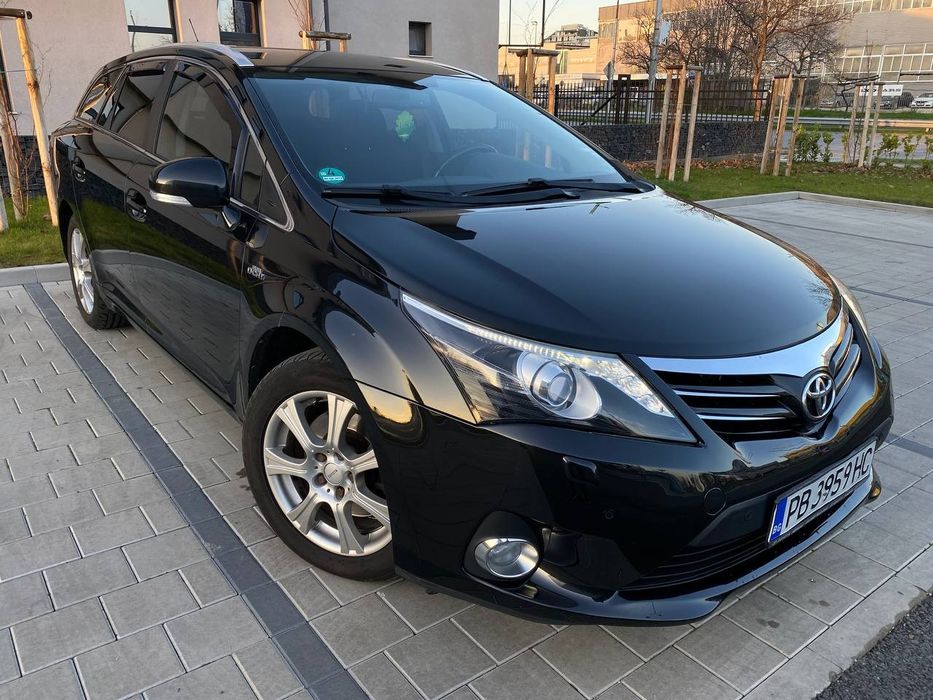 Toyota Avensis Fece 2013