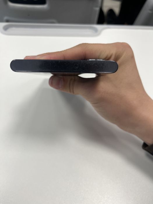 Продам S22 ultra