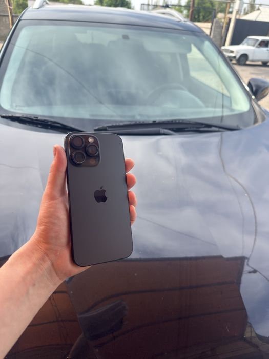 Iphone 16 pro max  93%