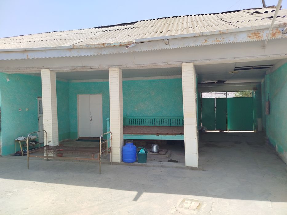 Карши, Эски шахарда ховли сотилади.