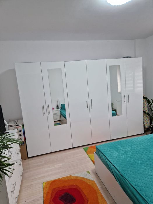 Vind apartament 2 camere,tip casa(UNIC) — fotografia 3