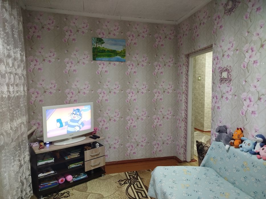 Продам срочно, квартиру в 2х квартирном доме