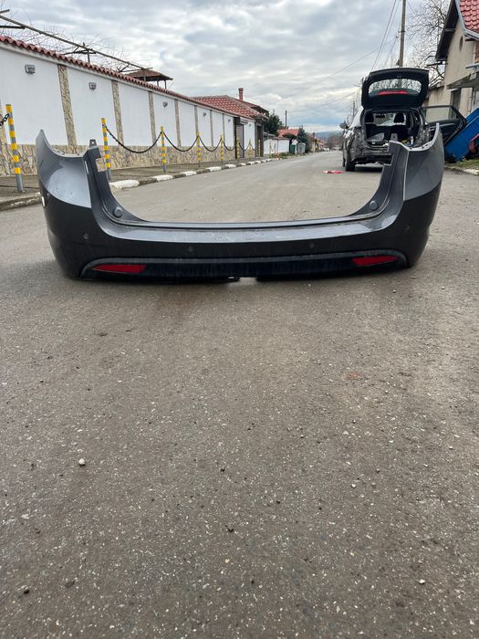 Хюндай и 40 на части.