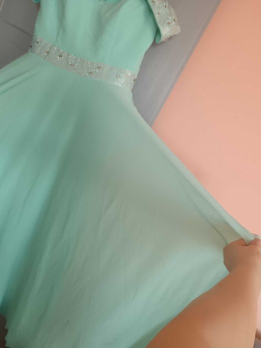 Официални дамски рокли