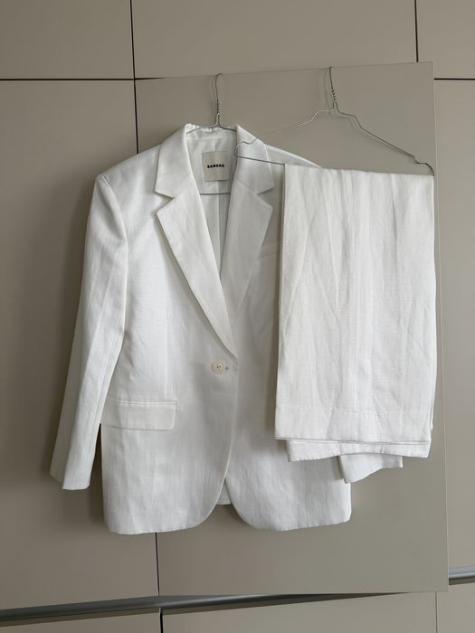 Страхотен бял ленен костюм Sandro Paris