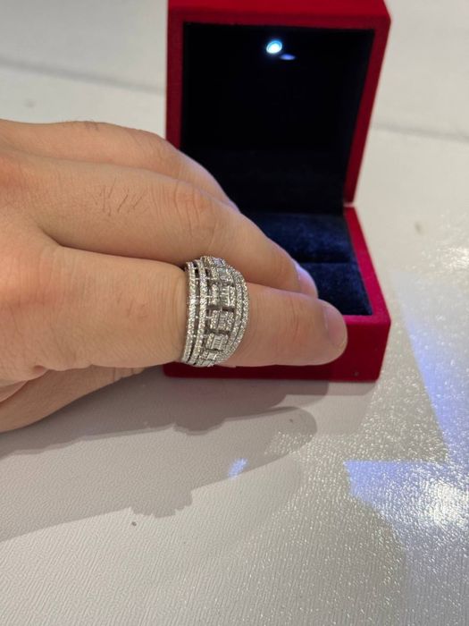 Первый рук новий бриллиант баку 750 проба