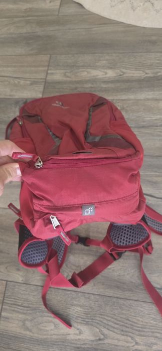 Раница deuter race air 14 +3 литра .