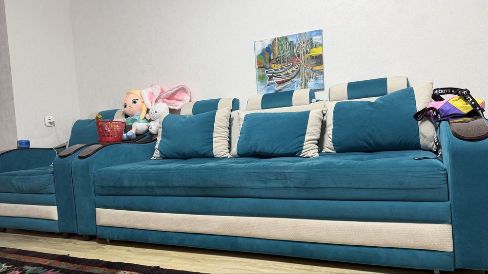 Срочно Диван с Креслом продается дешево