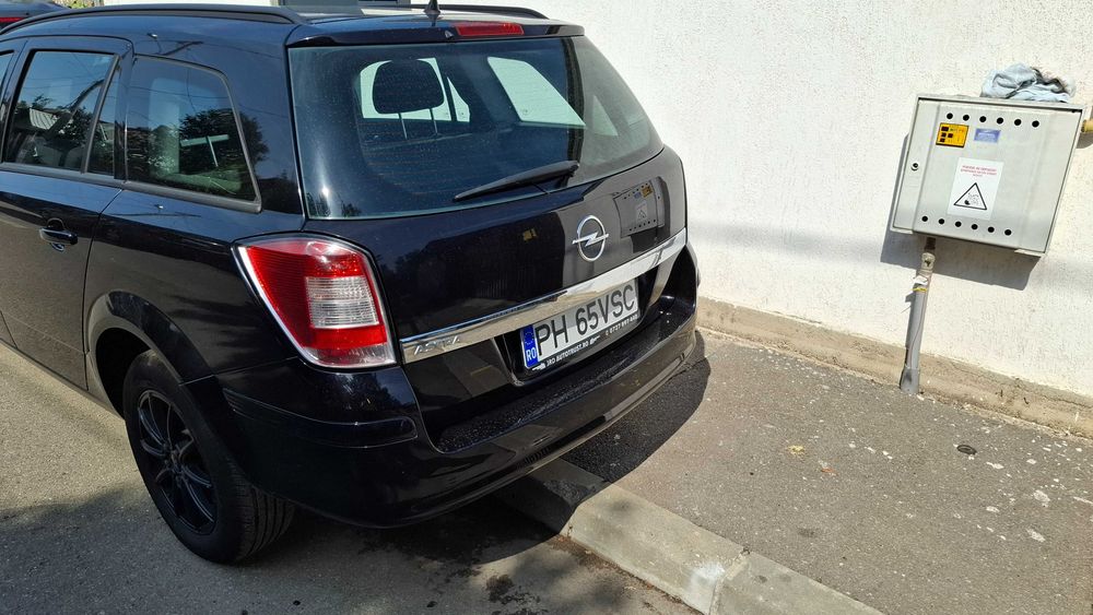 Opel Astra H Caravan