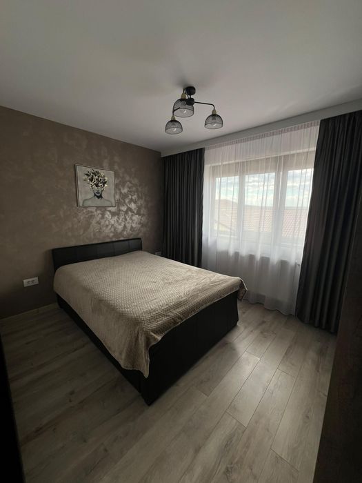 Vand apartament 3 camere Valea Lupului