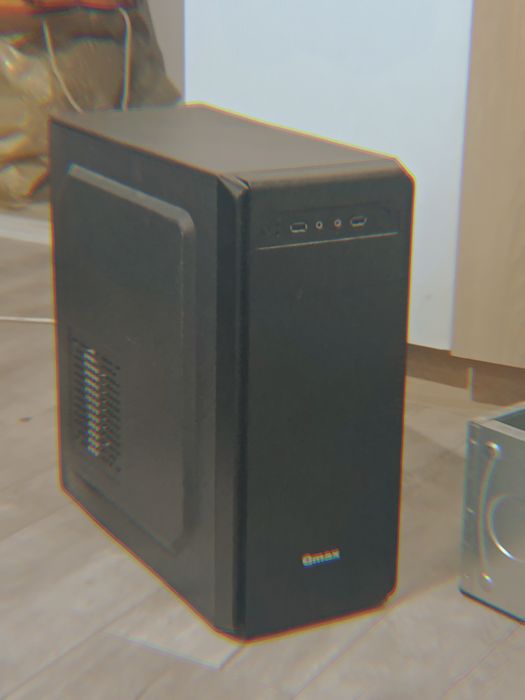 Продам системный блок Intel Core i3