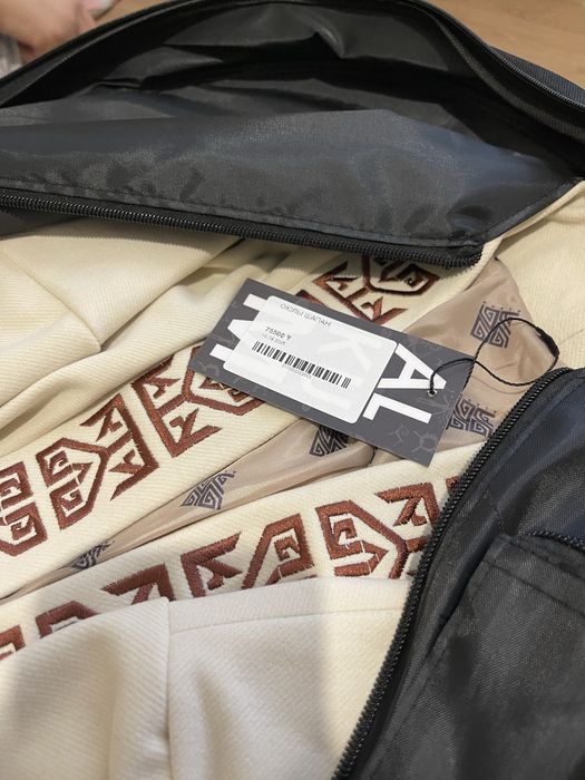 Қазақша шапан.