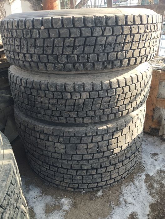 Шины грузовые. Без дисков.