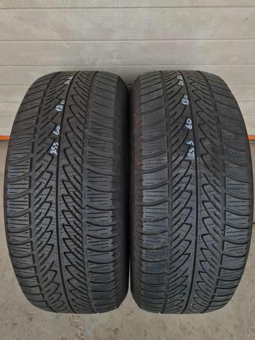 Зимни гуми 2 броя за Джип GOODYEAR  UltraGrip8 255 60 R18 дот 0422
