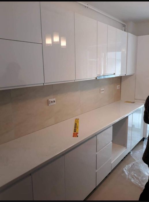 Execut si asamblez mobila pe comanda