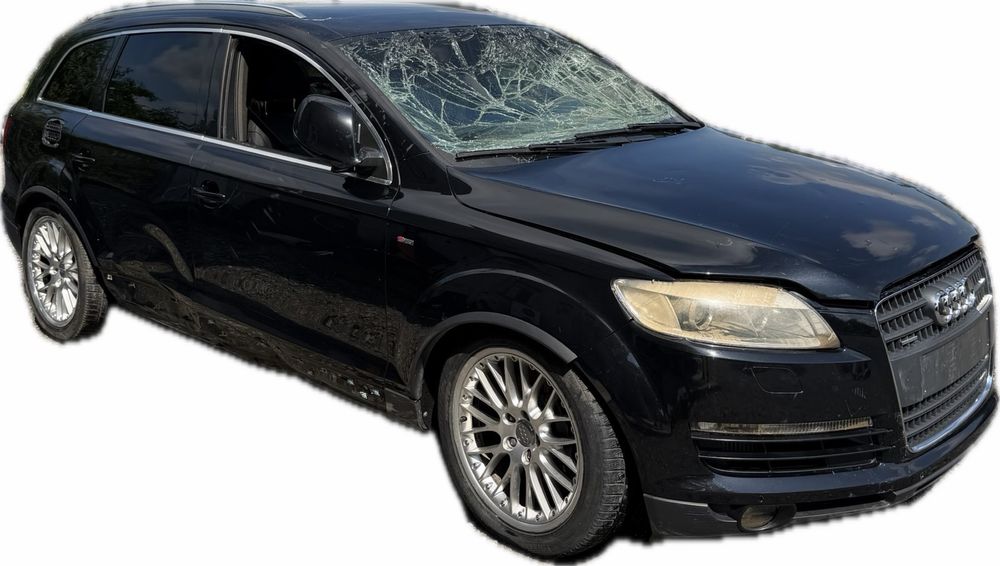 Audi Q7 S-line 3.0 TDi Ауди Кю 7 3.0 ТДи на части!
