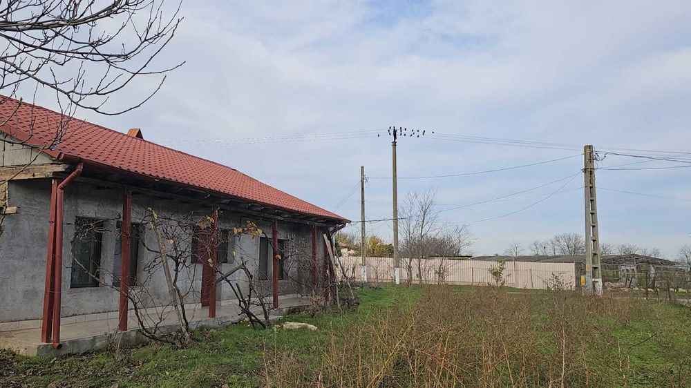 Vand teren 5106mp cu casa 3 camere, Mereni, Constanta