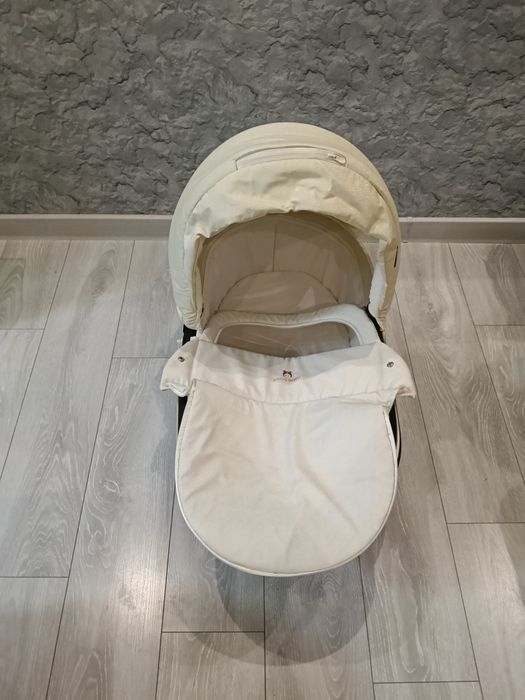 Продается коляска детская