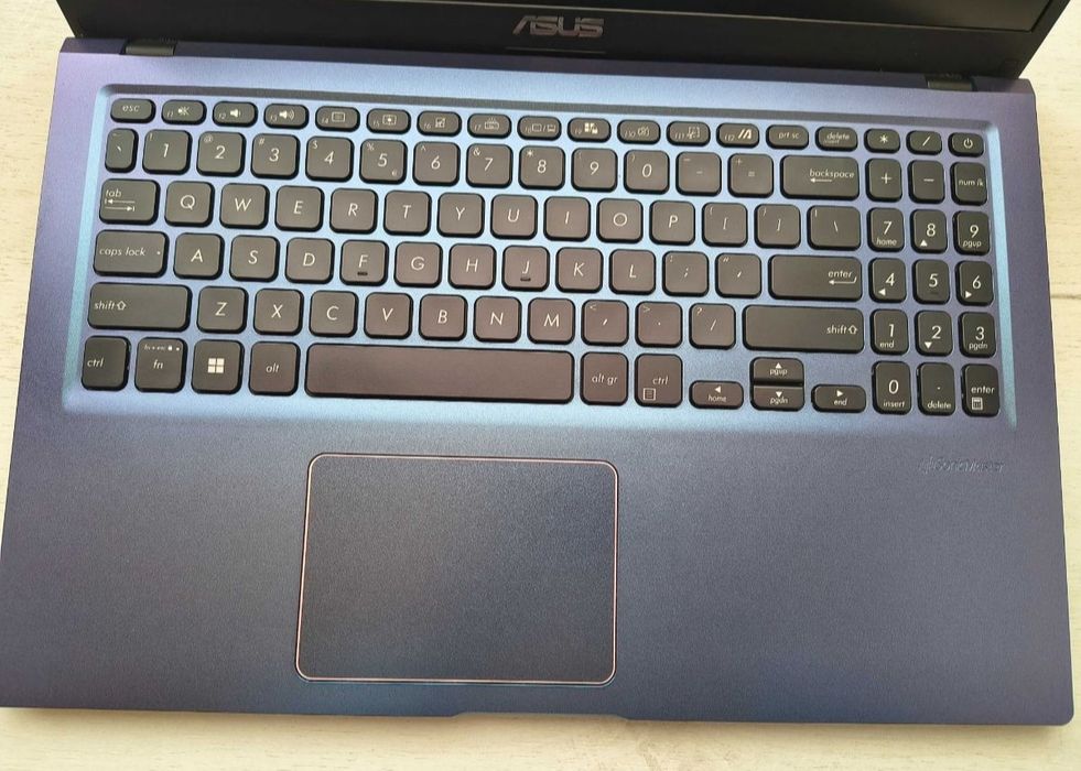 Laptop asus Vivobook