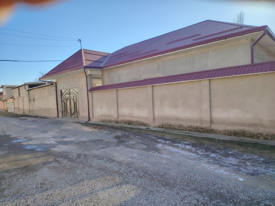 Уи сотилади  хамма шароити бор 12.5 соток