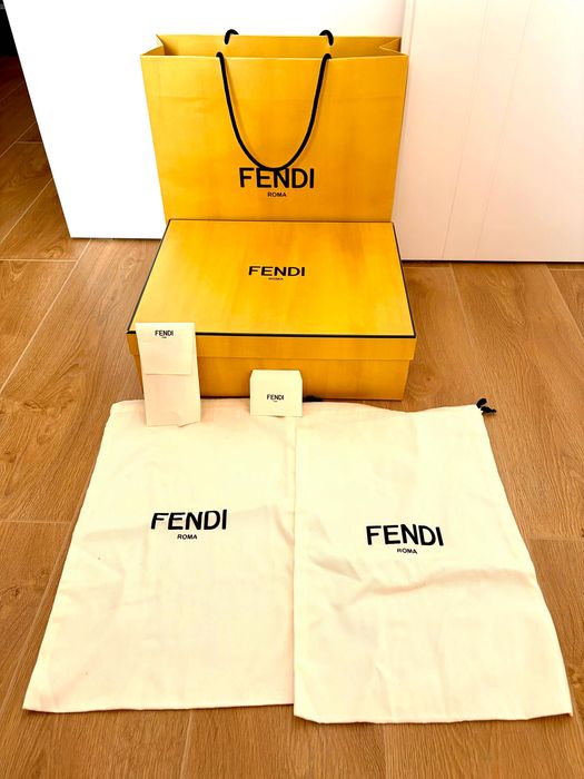 НОВИ Оригинални FENDI боти