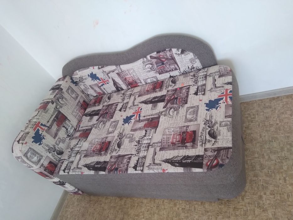 Продам мини диван