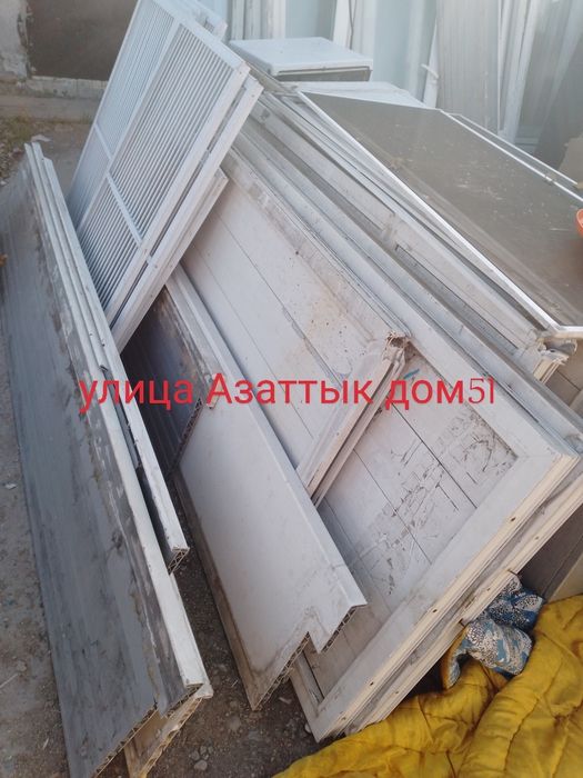 Улица Азаттык дом51 перегородки пластиковые стеклопакеты