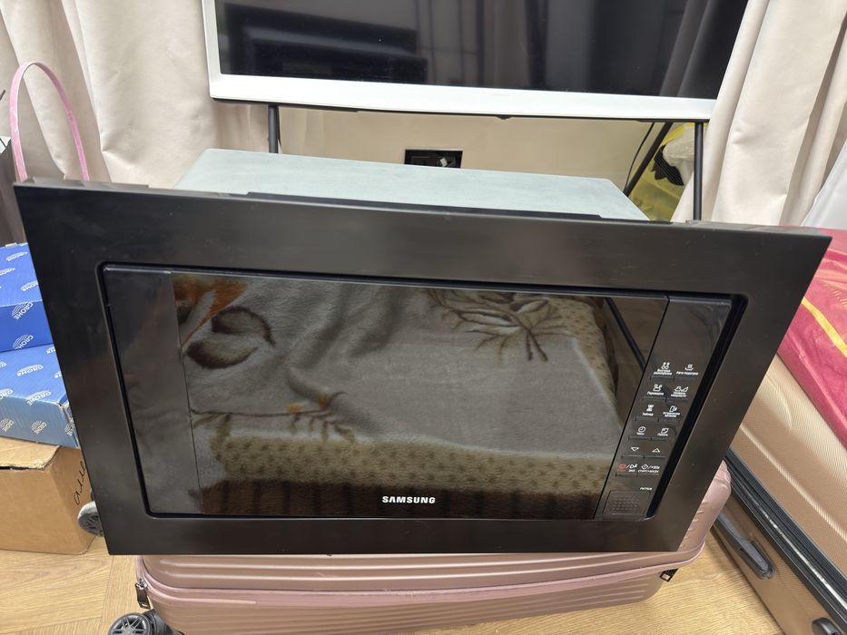 Встраиваемая микроволновка Samsung