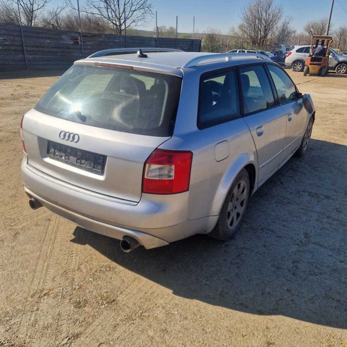 Audi A4 2.0i 131кс за части